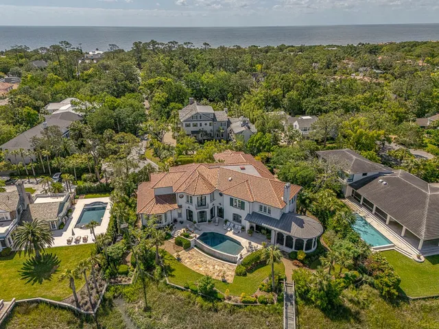 $9,950,000 | 261 10th Street, Unit COTTAGE 565), Sea Island, GA 31561
