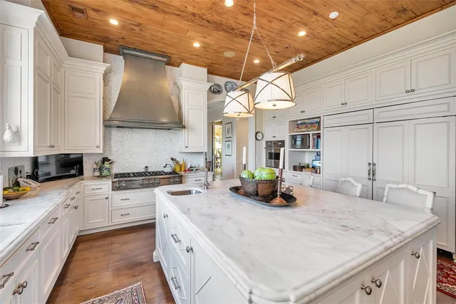 $9,950,000 | 261 10th Street, Unit COTTAGE 565), Sea Island, GA 31561