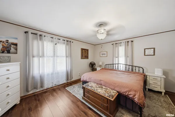 $210,000 | 218 Timberlan Road, Metamora, IL 61548