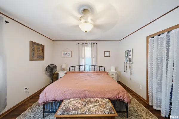 $210,000 | 218 Timberlan Road, Metamora, IL 61548