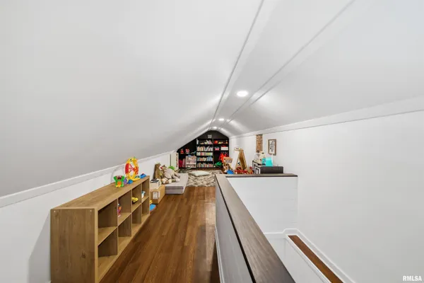 $210,000 | 218 Timberlan Road, Metamora, IL 61548