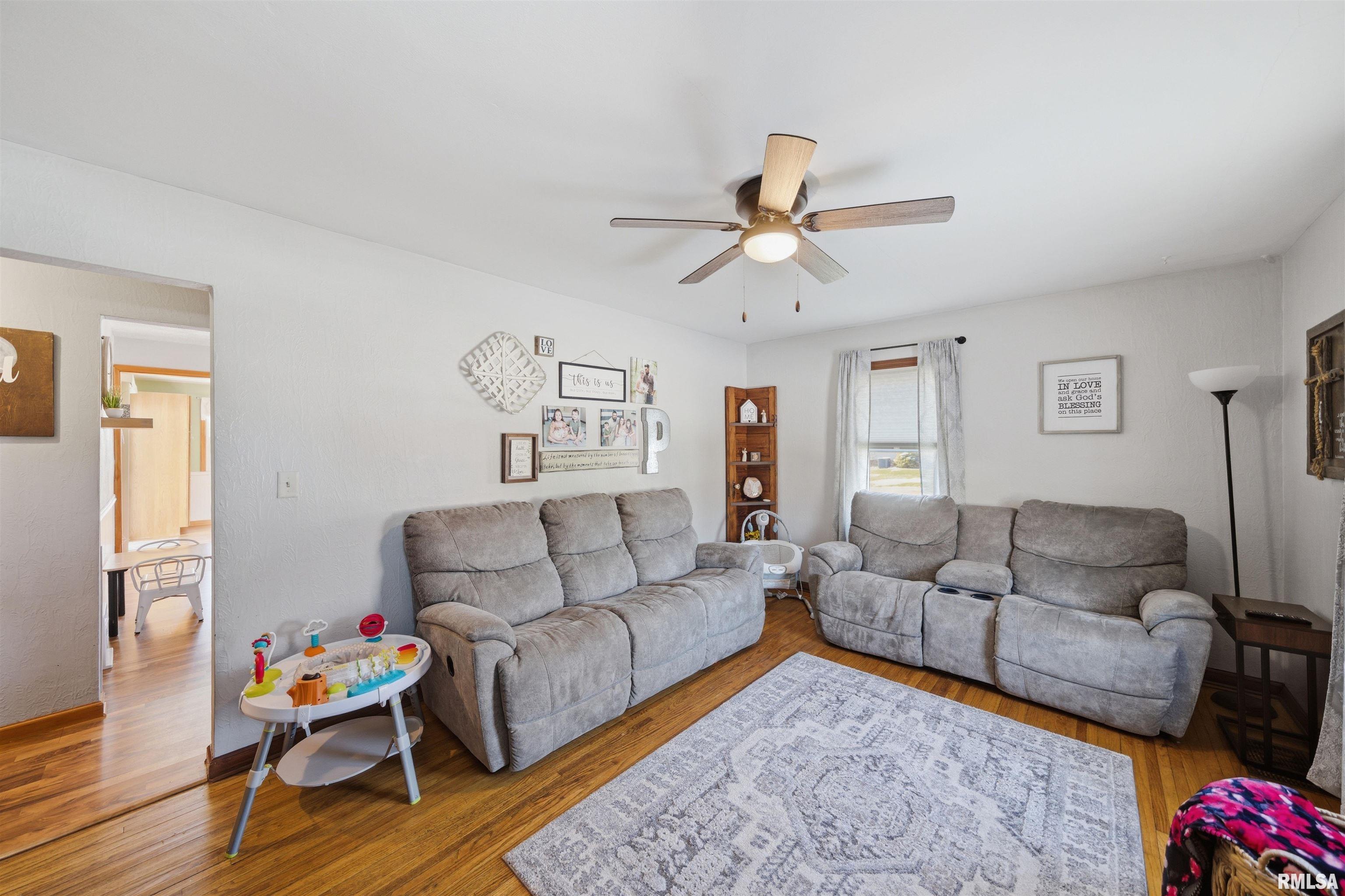 218 Timberlan Road Metamora, IL 61548 - Photo 3 of 33 Gallery Image 3