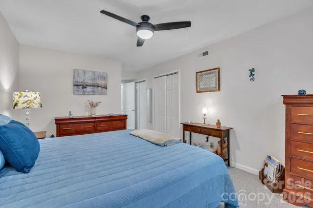 $299,999 | 1501 Deermouse Way, Hendersonville, NC 28792