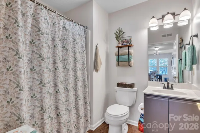 $299,999 | 1501 Deermouse Way, Hendersonville, NC 28792