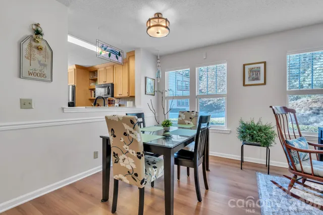 $299,999 | 1501 Deermouse Way, Hendersonville, NC 28792