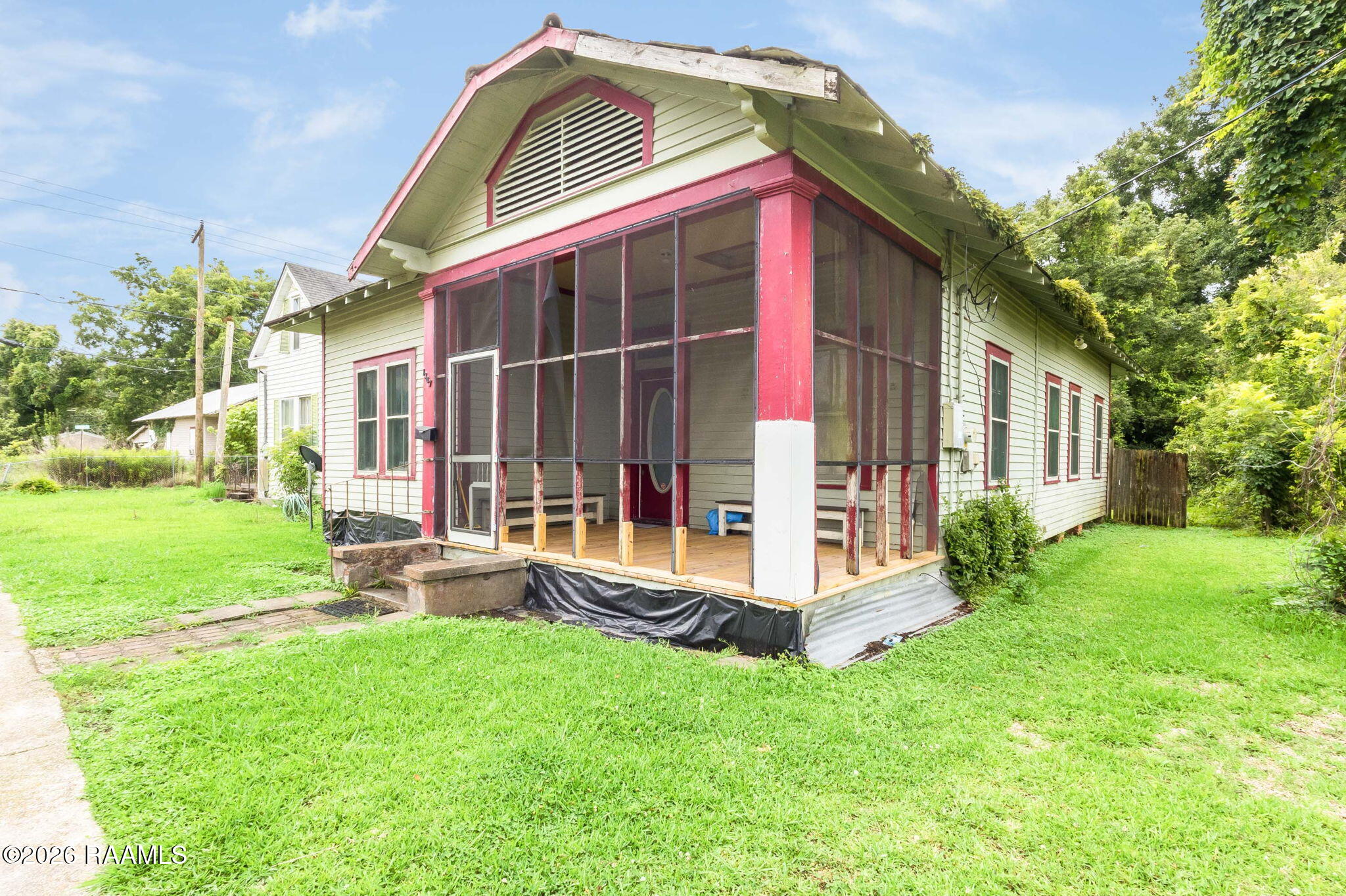 1307 Tarleton Street Jeanerette, LA 70544 - Photo 2 of 14