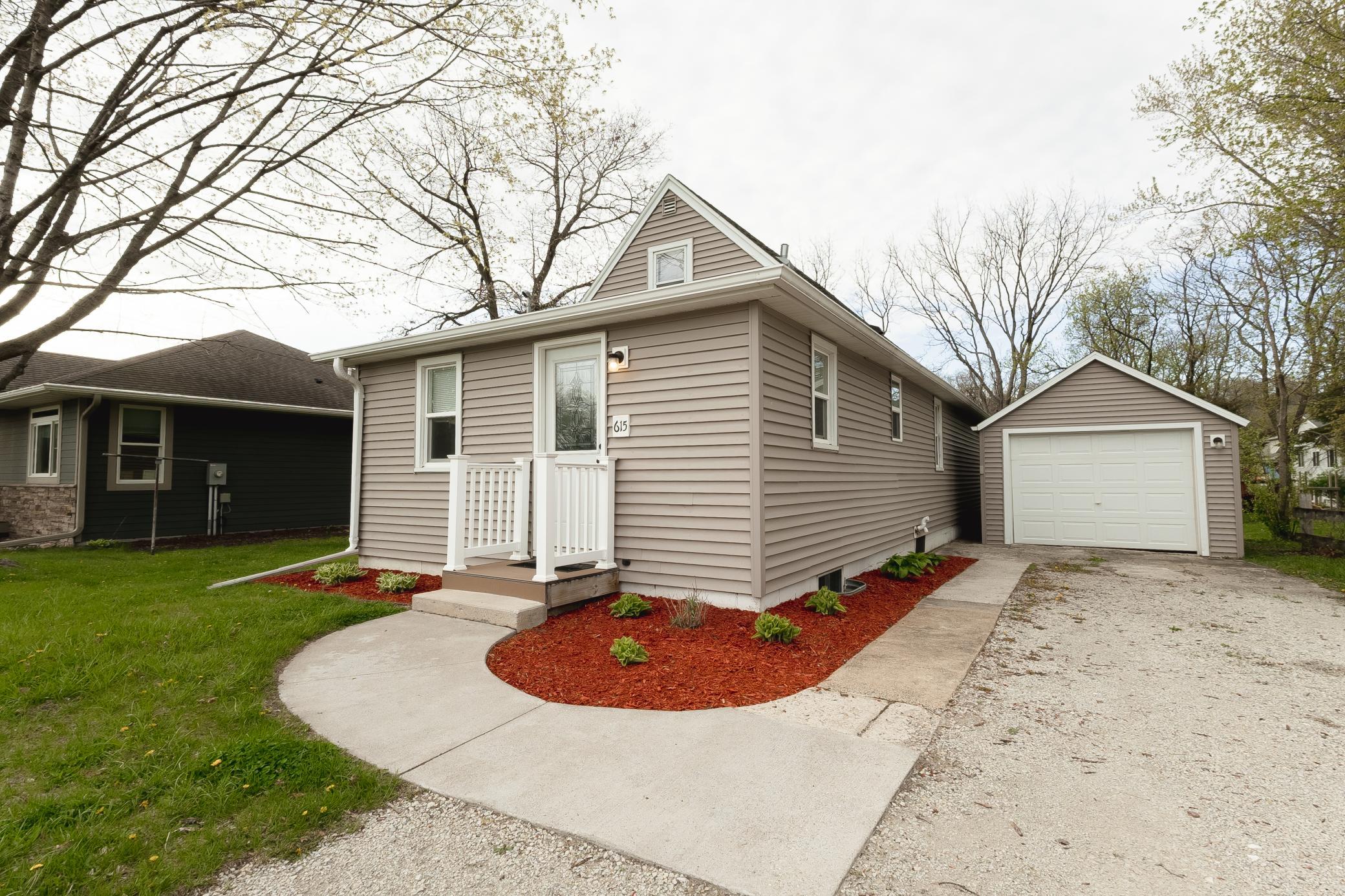 615 Union Street Northeast Chatfield, MN 55923 - Photo 1 of 32