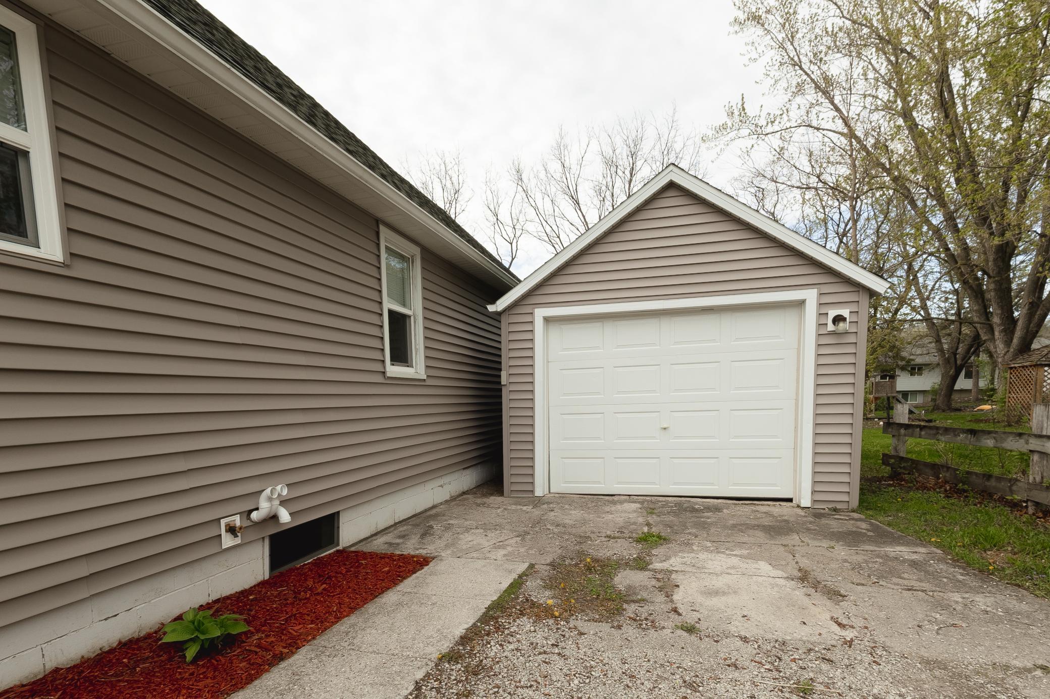 615 Union Street Northeast Chatfield, MN 55923 - Photo 28 of 32