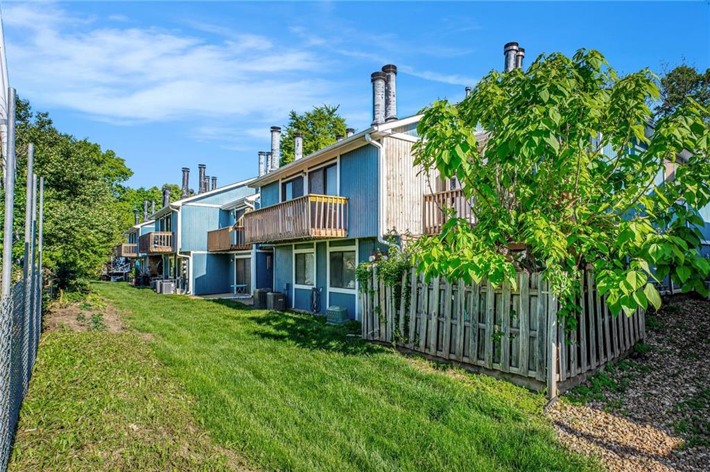 8143 Holmes Road, Unit 202 Kansas City, MO 64131 - Photo 14 of 15