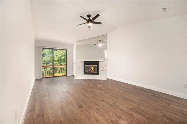 $90,000 | 8143 Holmes Road, Unit 202, Kansas City, MO 64131