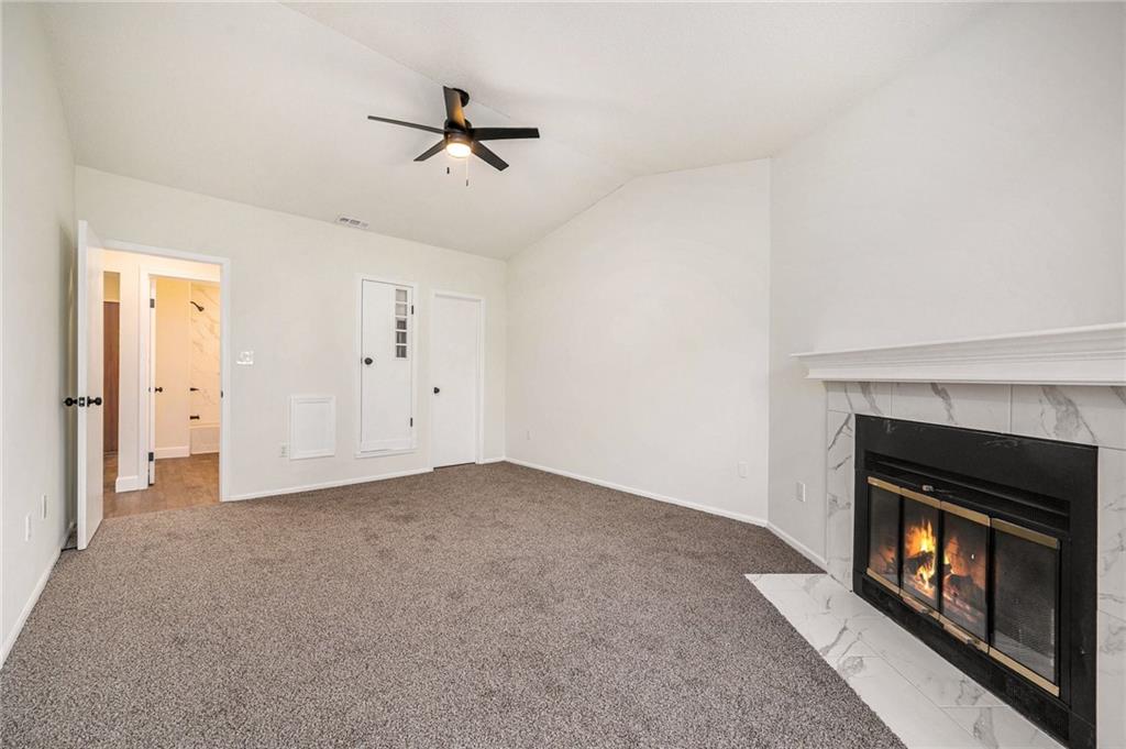 8143 Holmes Road, Unit 202 Kansas City, MO 64131 - Photo 9 of 15