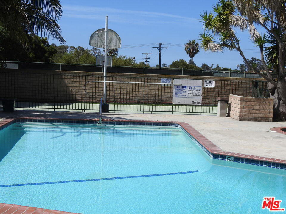 6478 Cavalleri Road, Unit 6478 Malibu, CA 90265 - Photo 2 of 17