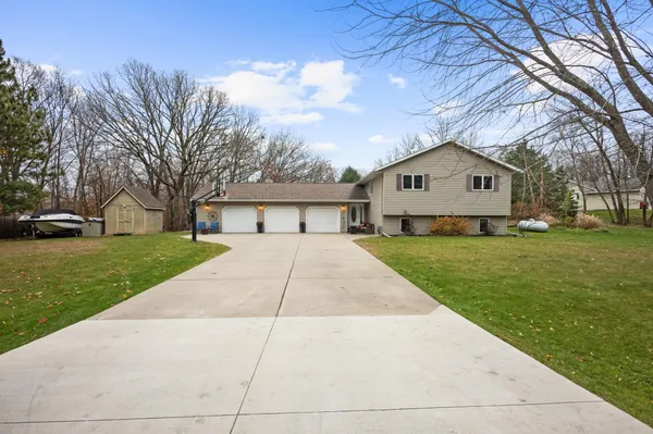 $459,900 | 7437 Sandhill Terrace Northeast, Carlos, MN 56319