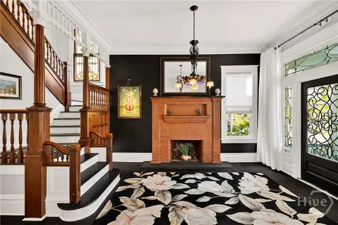 $1,249,000 | 121 East 36th Street, Savannah, GA 31401
