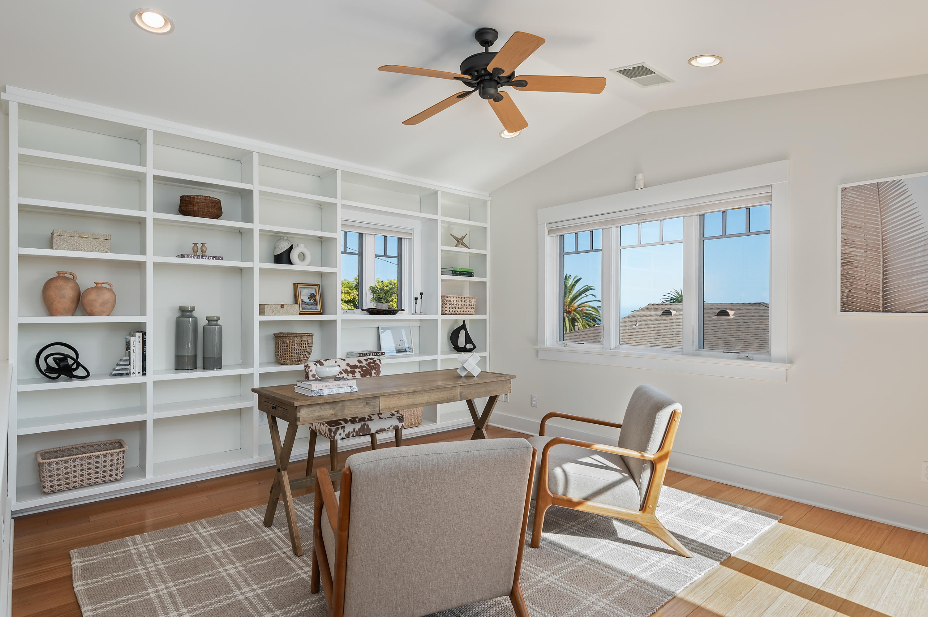 434 Terrace Road Santa Barbara, CA 93109 - Photo 21 of 31 21 - Office Loft