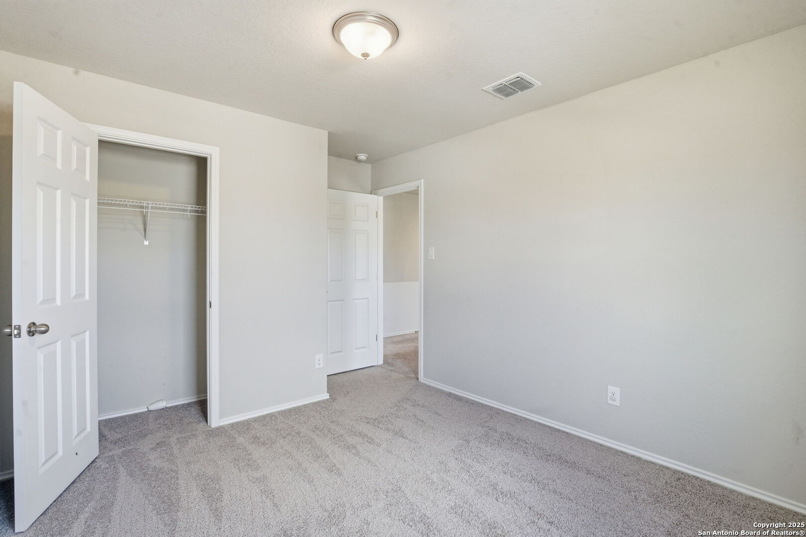 7338 Storm Moon Converse, TX 78109 - Photo 20 of 31 a view of an empty room