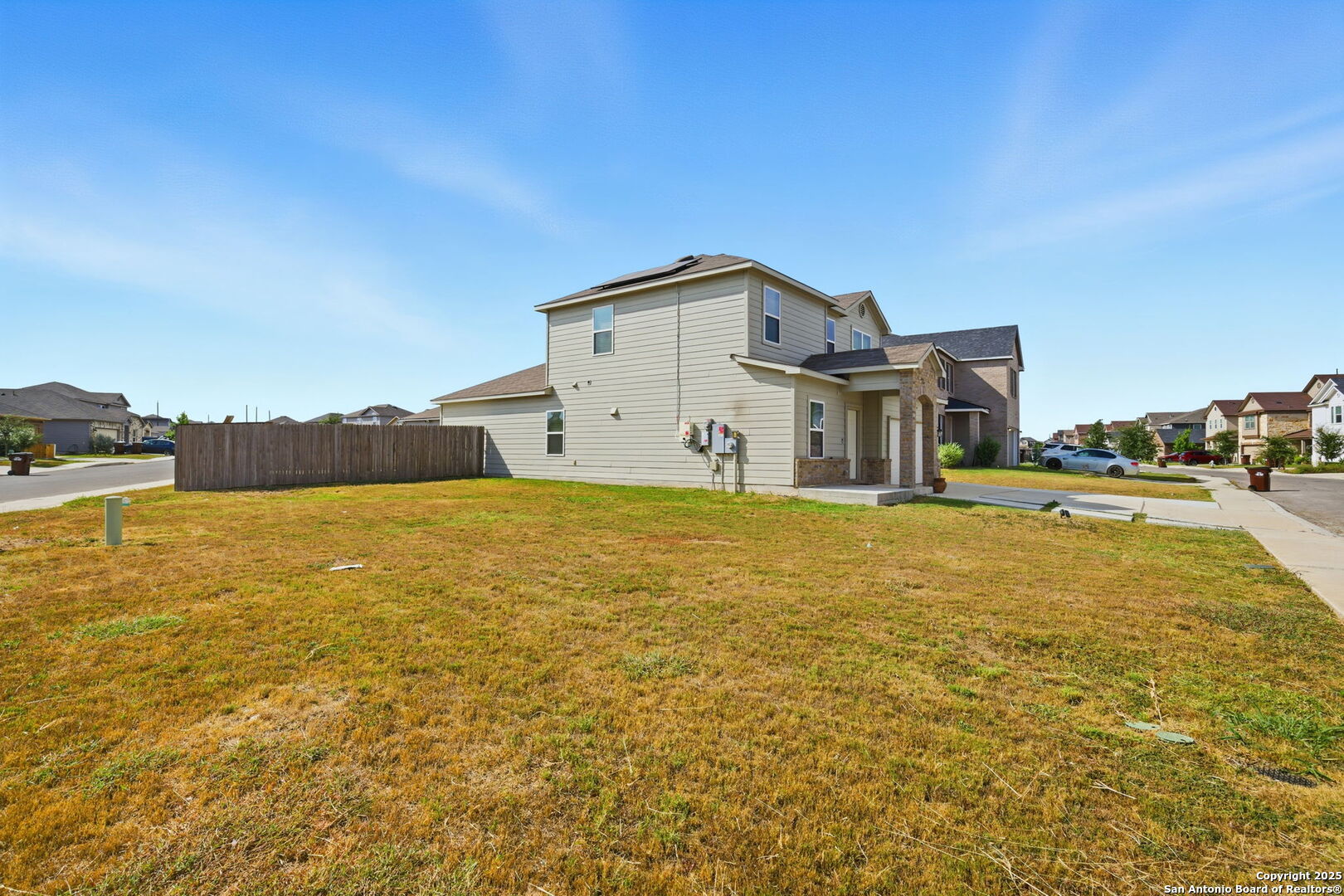 7338 Storm Moon Converse, TX 78109 - Photo 3 of 31 a house view with a ocean view