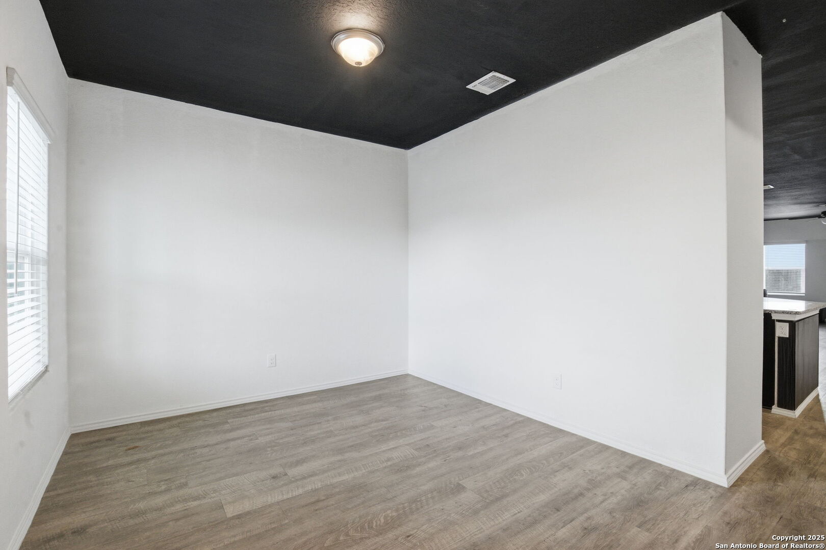 7338 Storm Moon Converse, TX 78109 - Photo 5 of 31 a view of empty room