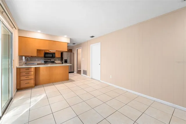 $284,900 | 2903 Northwest 62nd Avenue, Gainesville, FL 32653