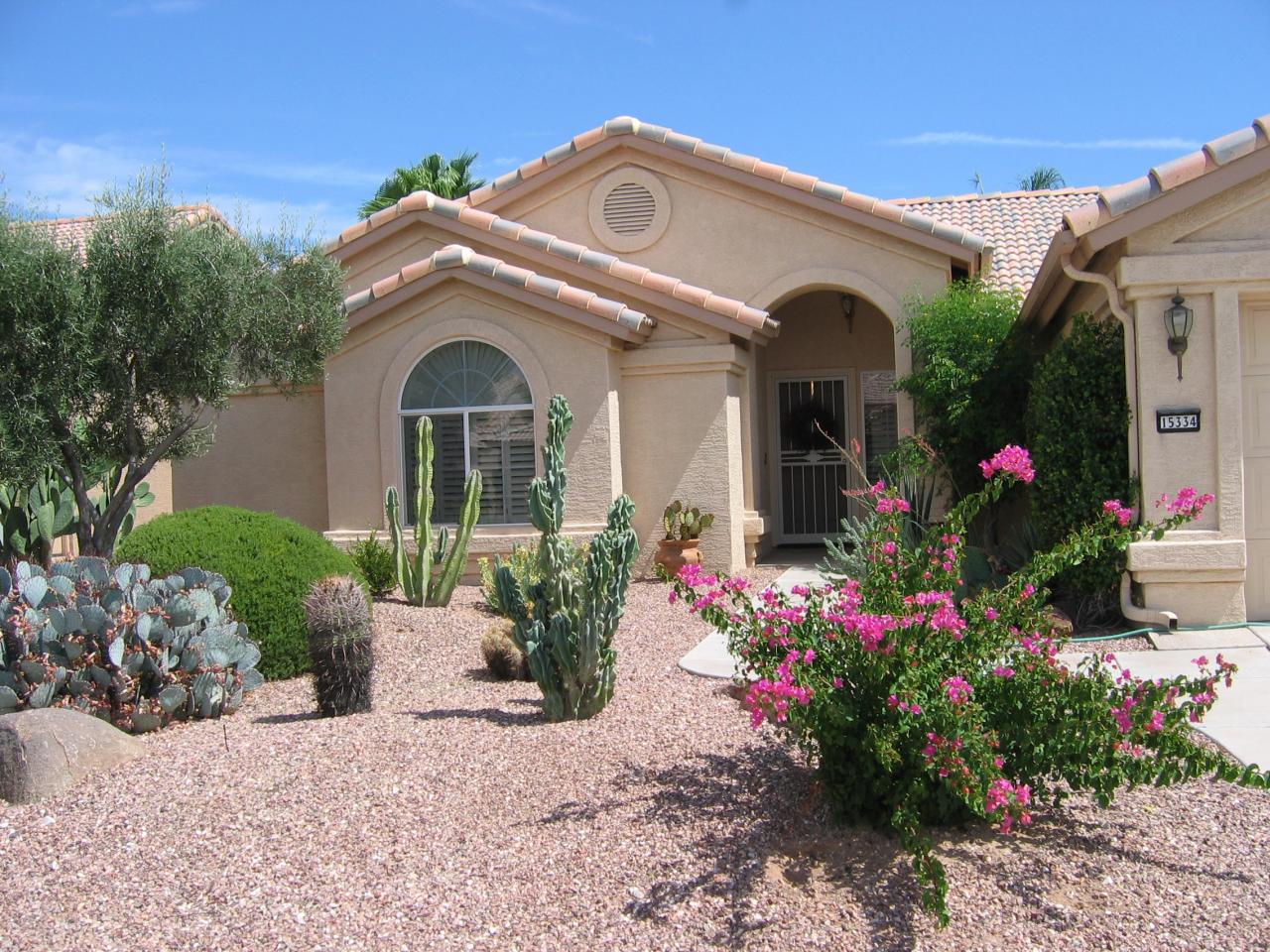 15334 Piccadilly Road Goodyear, AZ 85395 - Photo 8 of 10 2nd front view