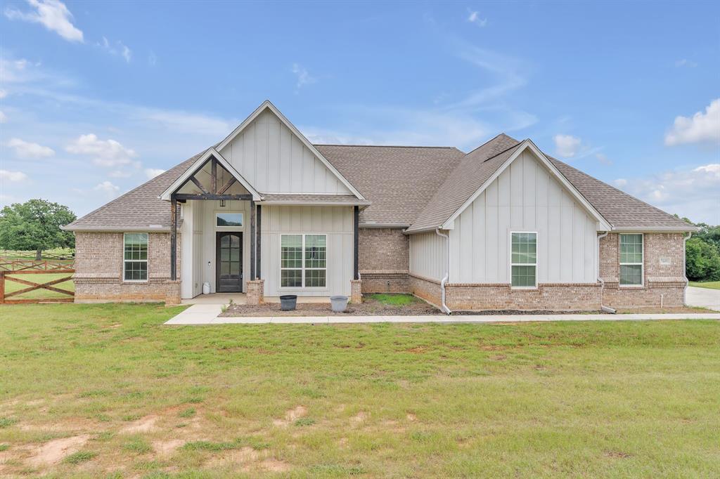 7609 Carter Ranch Road Azle, TX 76020 - Photo 2 of 38 Front of home