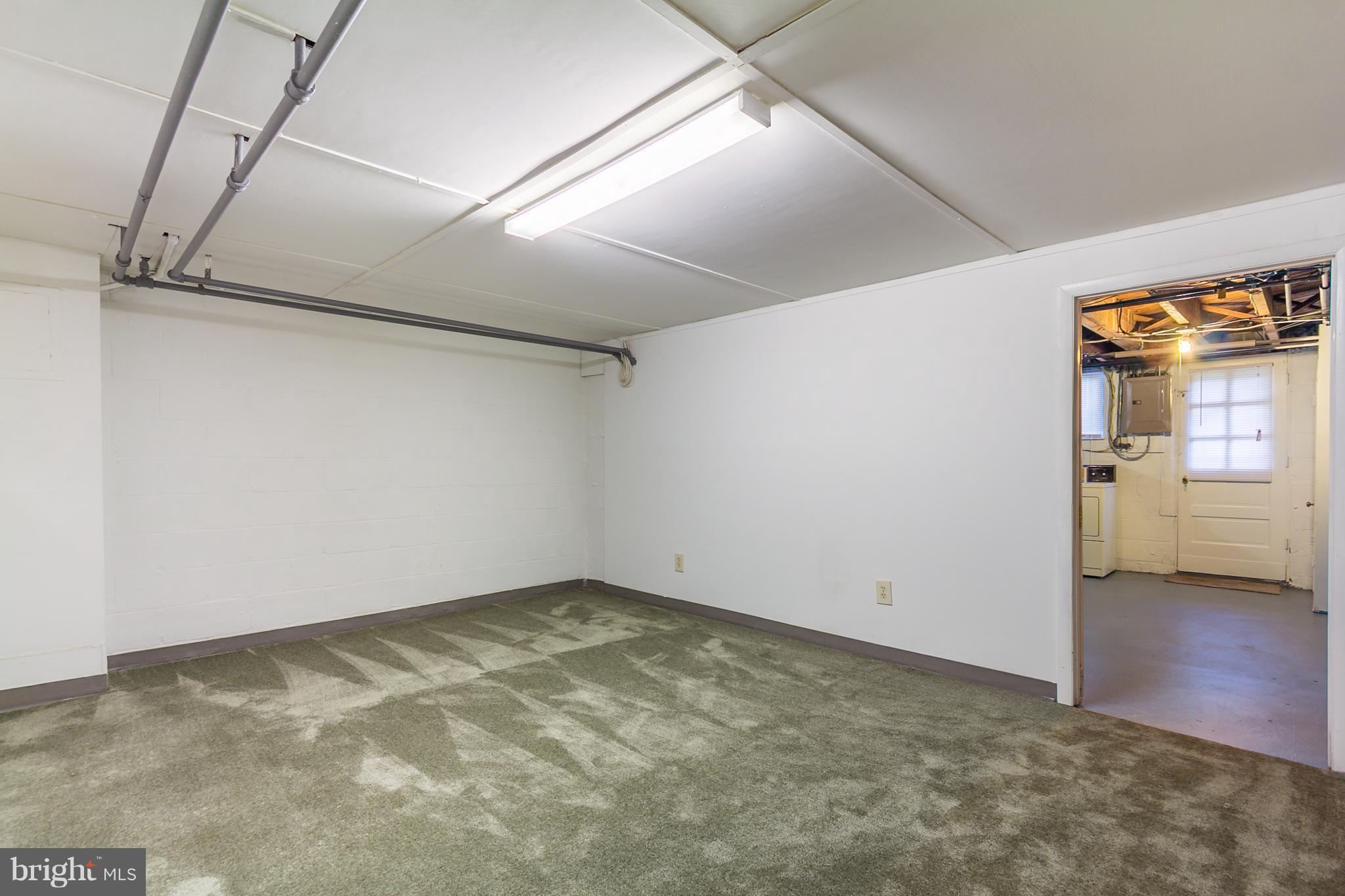 5228 Old Frederick Road Baltimore, MD 21229 - Photo 20 of 28 a view of an empty room