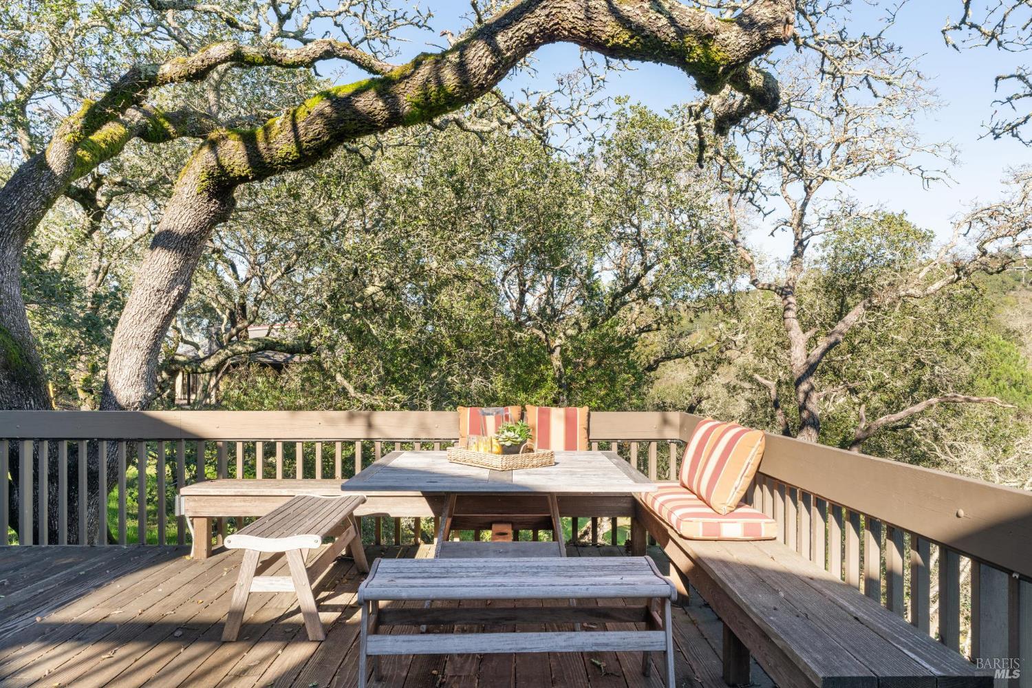 14 Oak Grove Way Napa, CA 94559 - Photo 25 of 56