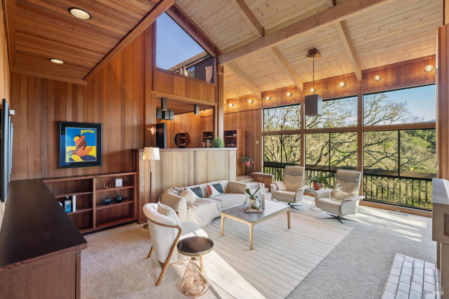 14 Oak Grove Way Napa, CA 94559 - Photo 6 of 56