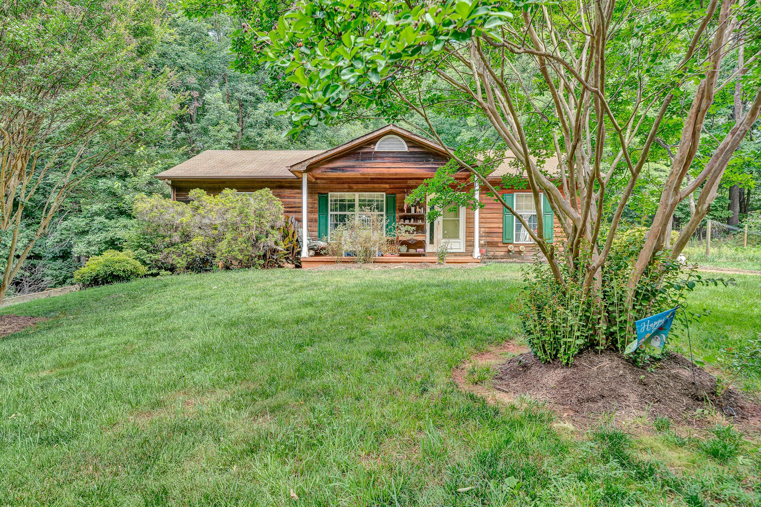 1145 Farmington Road Hardy, VA 24101 - Photo 31 of 32 03-VM-09381