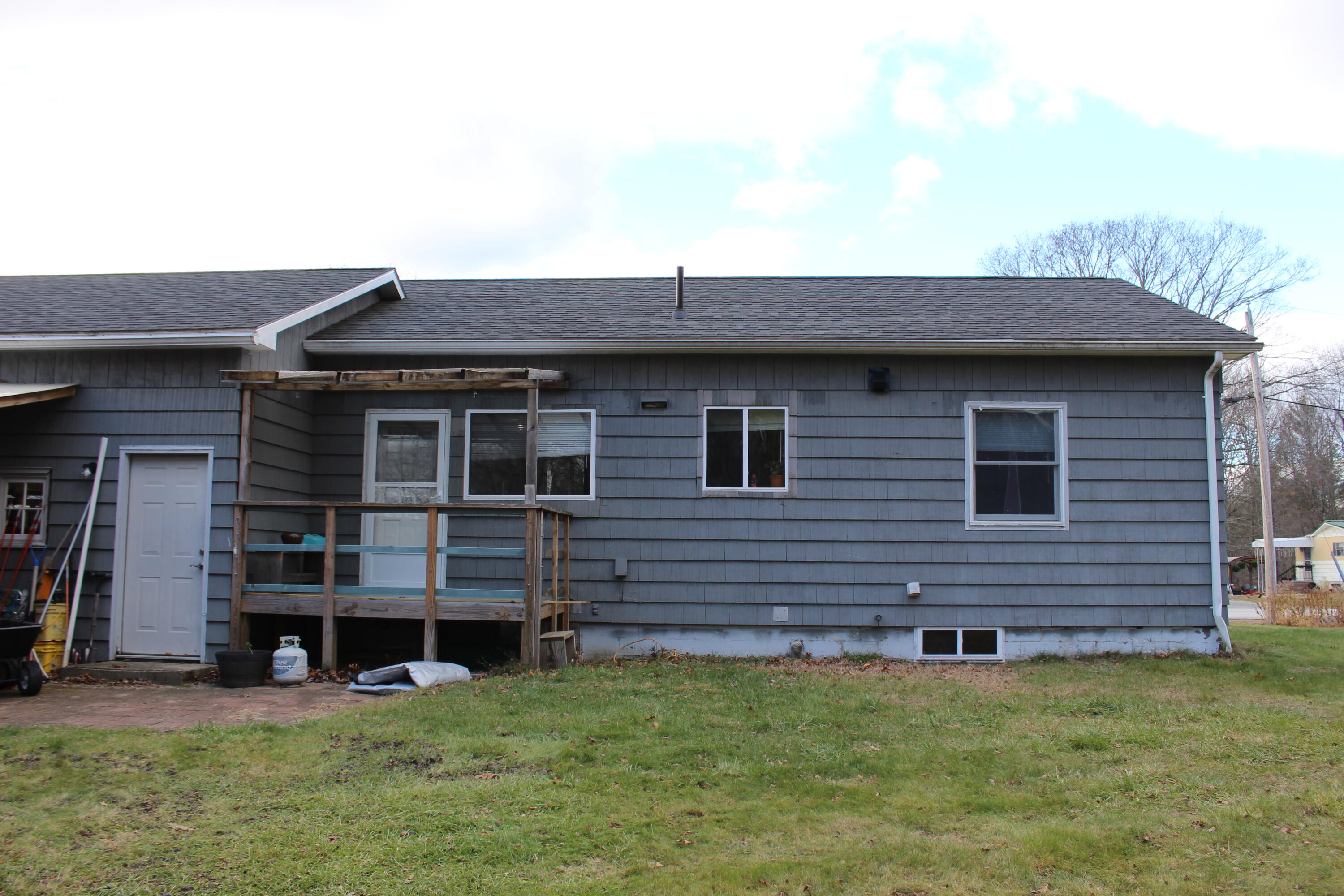 7 Alexander Street Lisbon, ME 04250 - Photo 12 of 23 IMG_0761