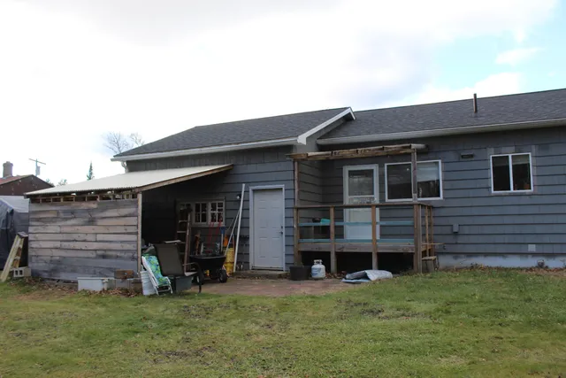 $300,000 | 7 Alexander Street, Lisbon, ME 04250