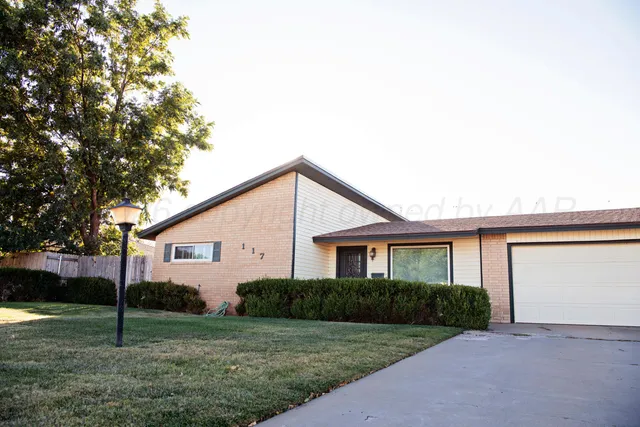 $239,000 | 117 Greenwood Street, Hereford, TX 79045