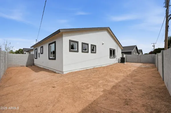 $725,000 | 454 South Pioneer, Mesa, AZ 85204