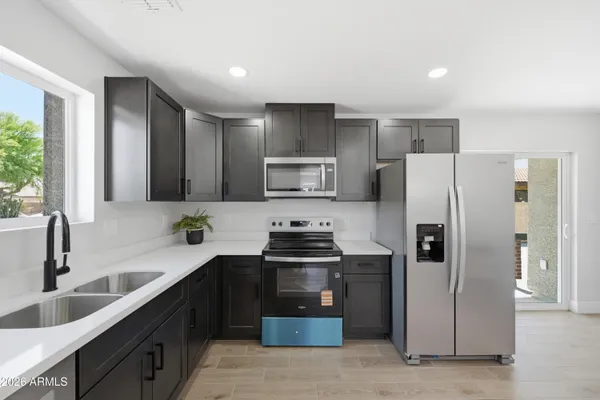 $725,000 | 454 South Pioneer, Mesa, AZ 85204