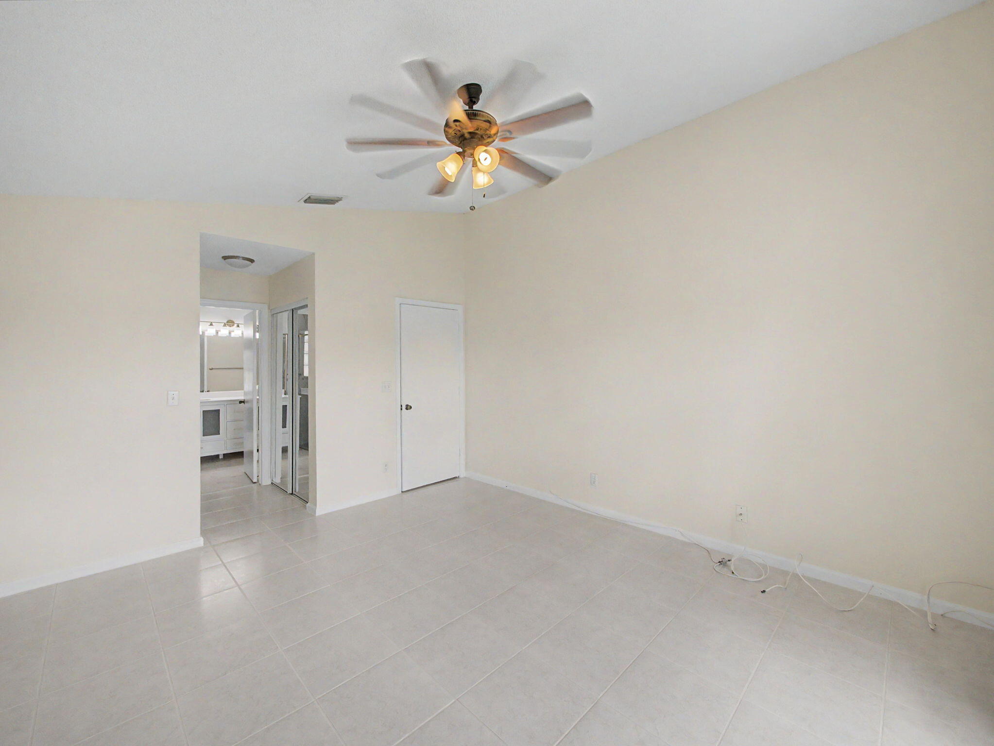 7218 Michigan Isle Road Lake Worth, FL 33467 - Photo 11 of 21 13-web-or-mls-011