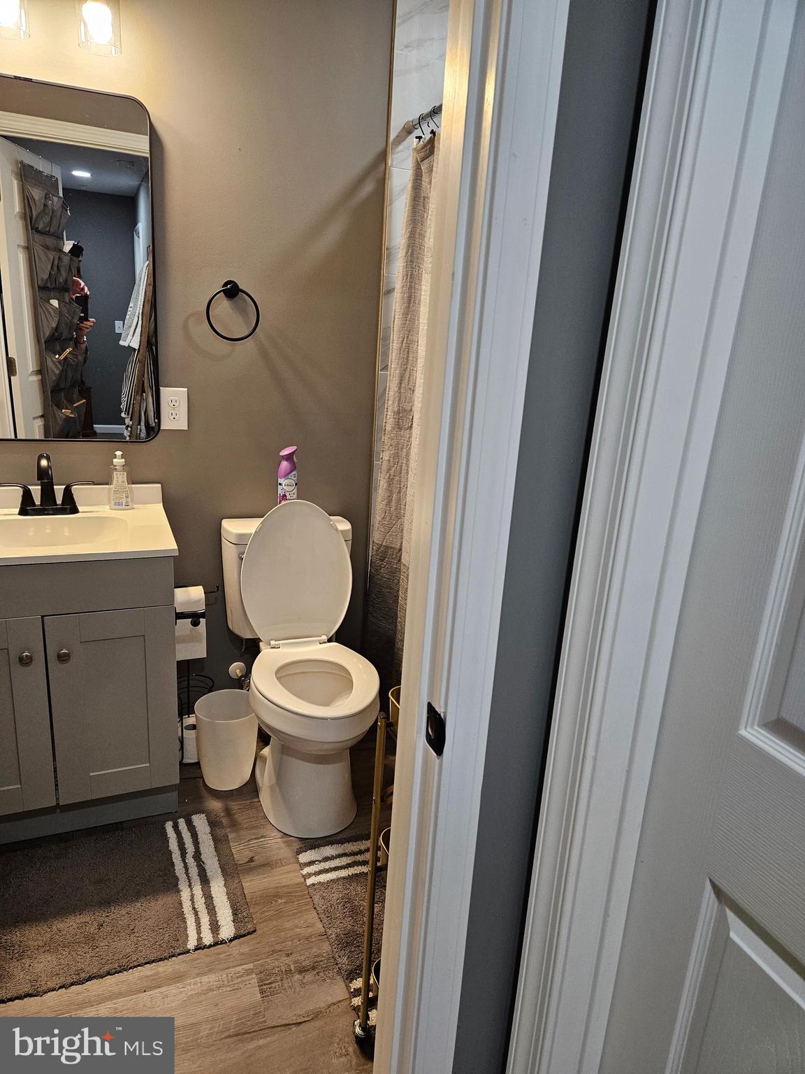 506 Pintail Street Greensboro, MD 21639 - Photo 12 of 15 Hall Bathroom