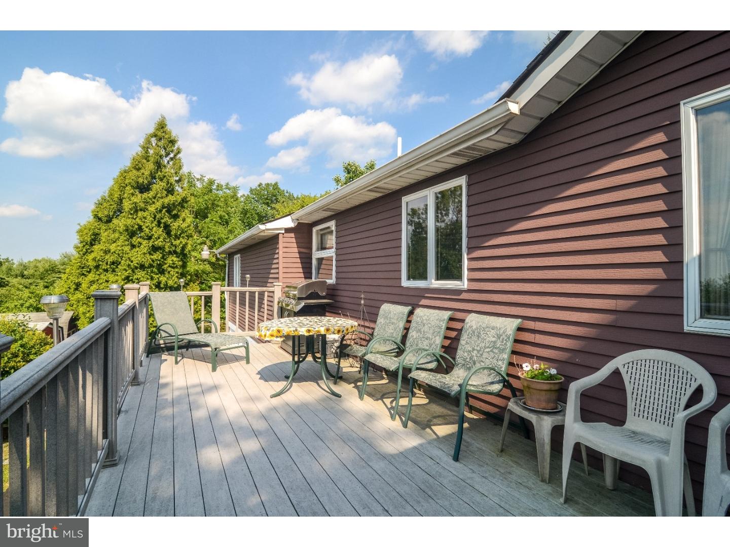 1385 Highpoint Road Coopersburg, PA 18036 - Photo 11 of 23 Gallery Image 11