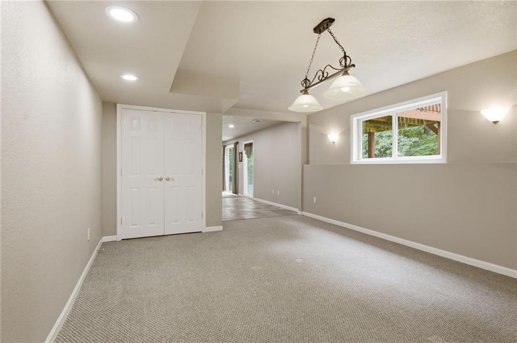 5710 Pflumm Road Shawnee, KS 66216 - Photo 42 of 55
