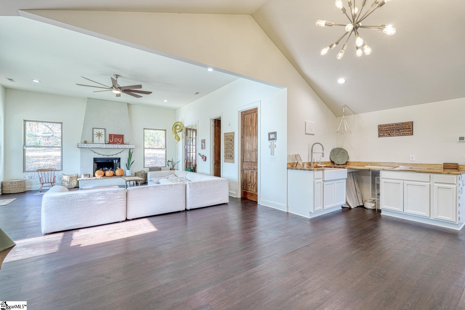 4417 State Park Road Greenville, SC 29609 - Photo 20 of 50 Gallery Image 20