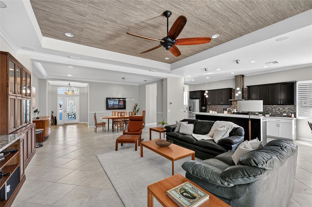 14552 Whitemoss Terrace Lakewood Ranch, FL 34202 - Photo 8 of 95