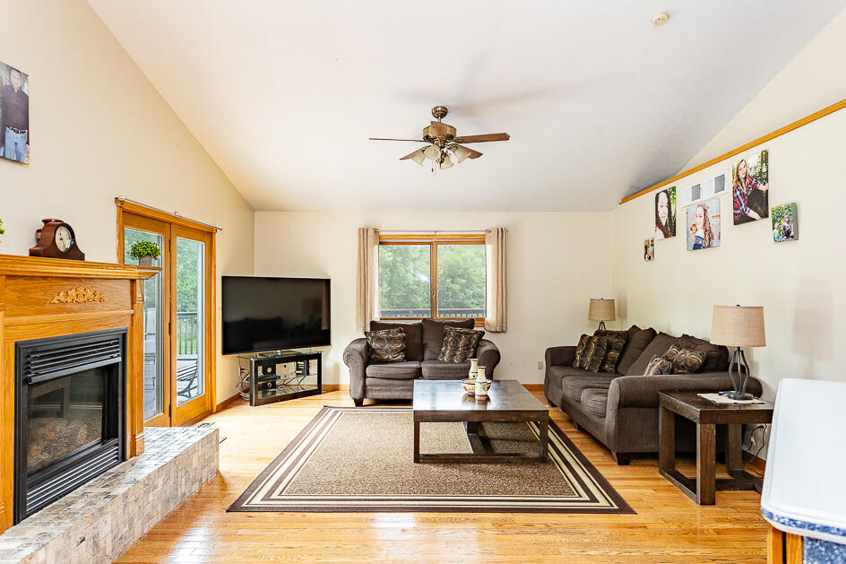 5243 Meridian Road Leslie, MI 49251 - Photo 12 of 43 0N0A7694-HDR-Edit