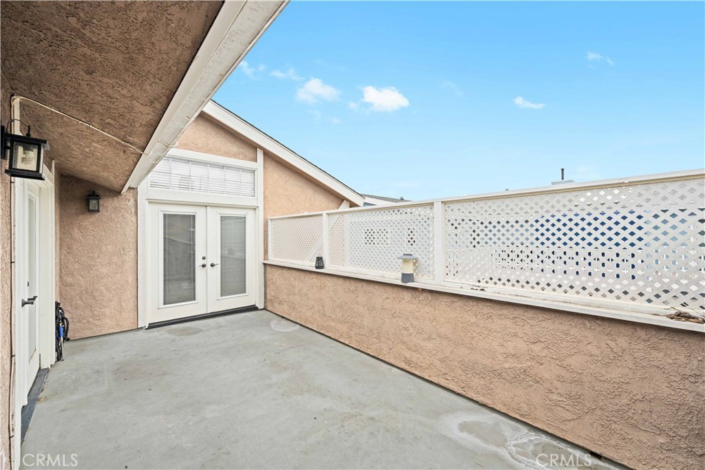 2110 Rockefeller Lane, Unit 2 Redondo Beach, CA 90278 - Photo 30 of 33 Gallery Image 30