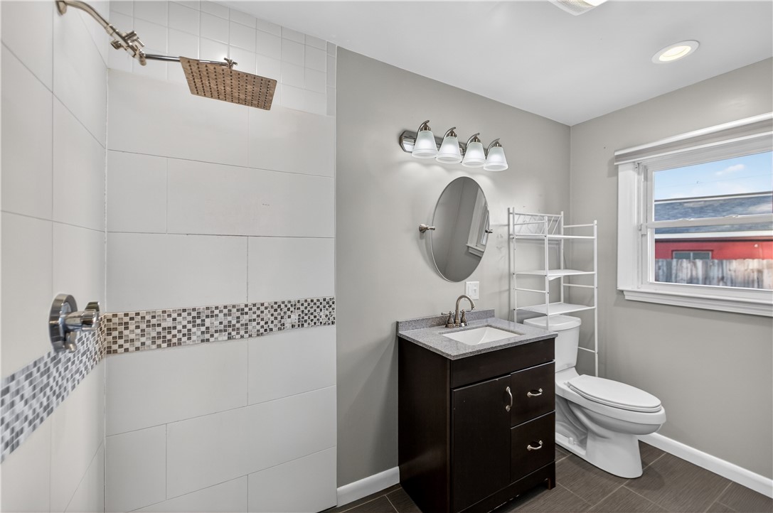 12 Hazard Street Coventry, RI 02816 - Photo 10 of 20