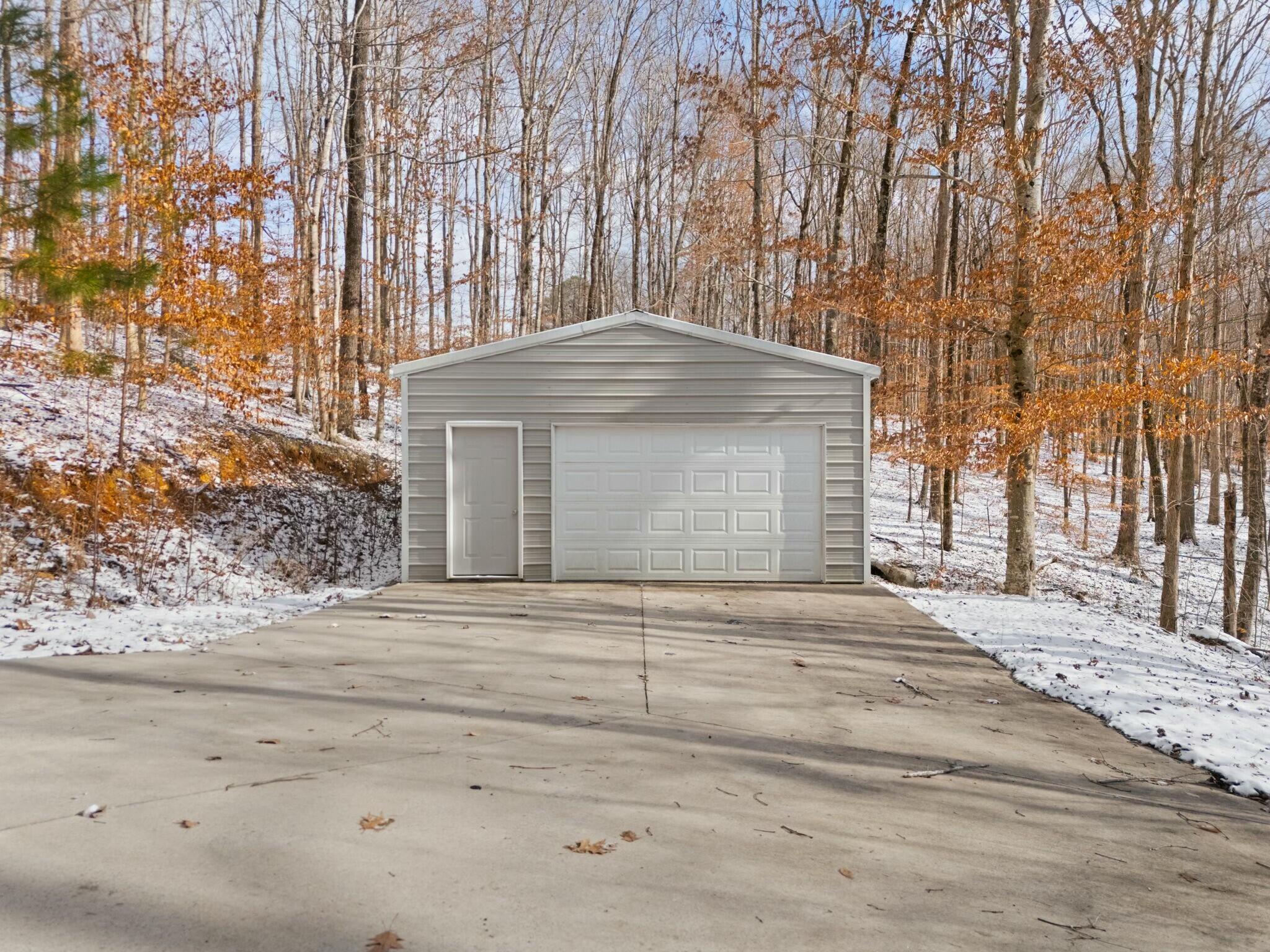 641 Old Sawmill Road Monticello, KY 42633 - Photo 17 of 82 tempImageEzaV5R