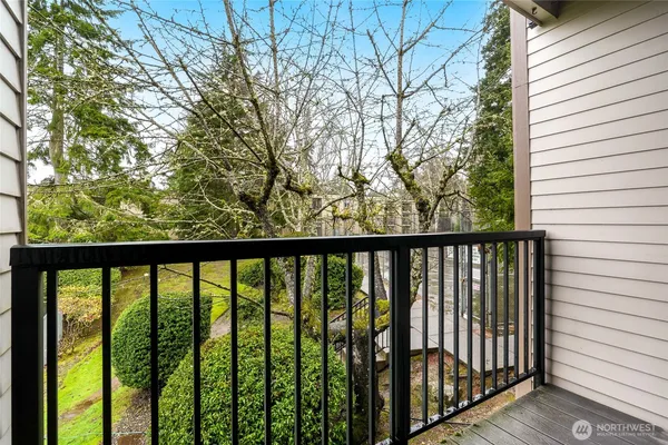 $315,000 | 14645 Northeast 34th Street, Unit C9, Bellevue, WA 98007