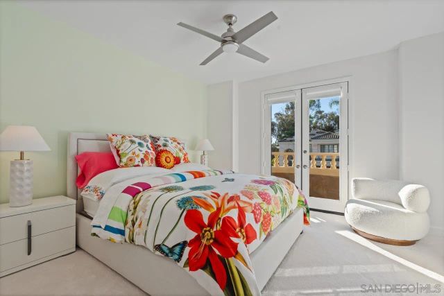 a view of a back yard of the house