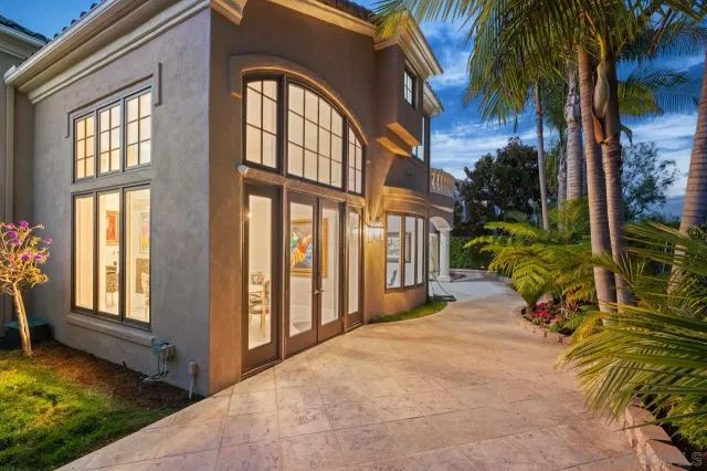 $2,247,000 | 7166 Tern Place, Carlsbad, CA 92011