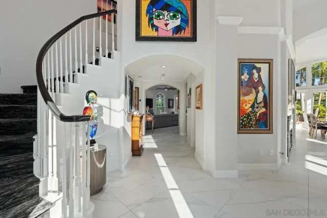 $2,247,000 | 7166 Tern Place, Carlsbad, CA 92011