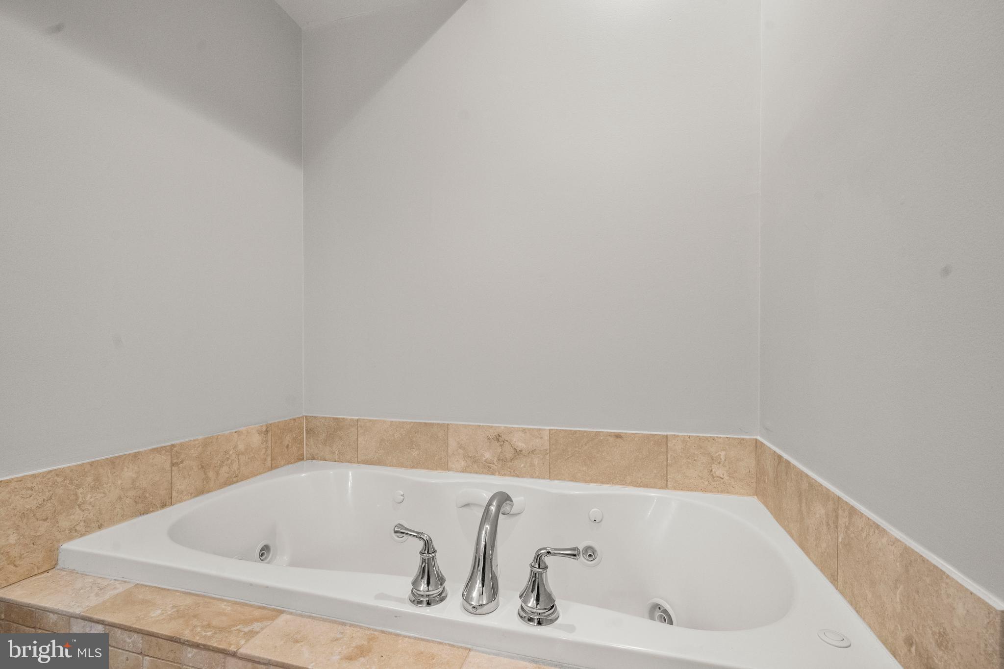 1740 18th Street Northwest, Unit 101 Washington, DC 20009 - Photo 20 of 25