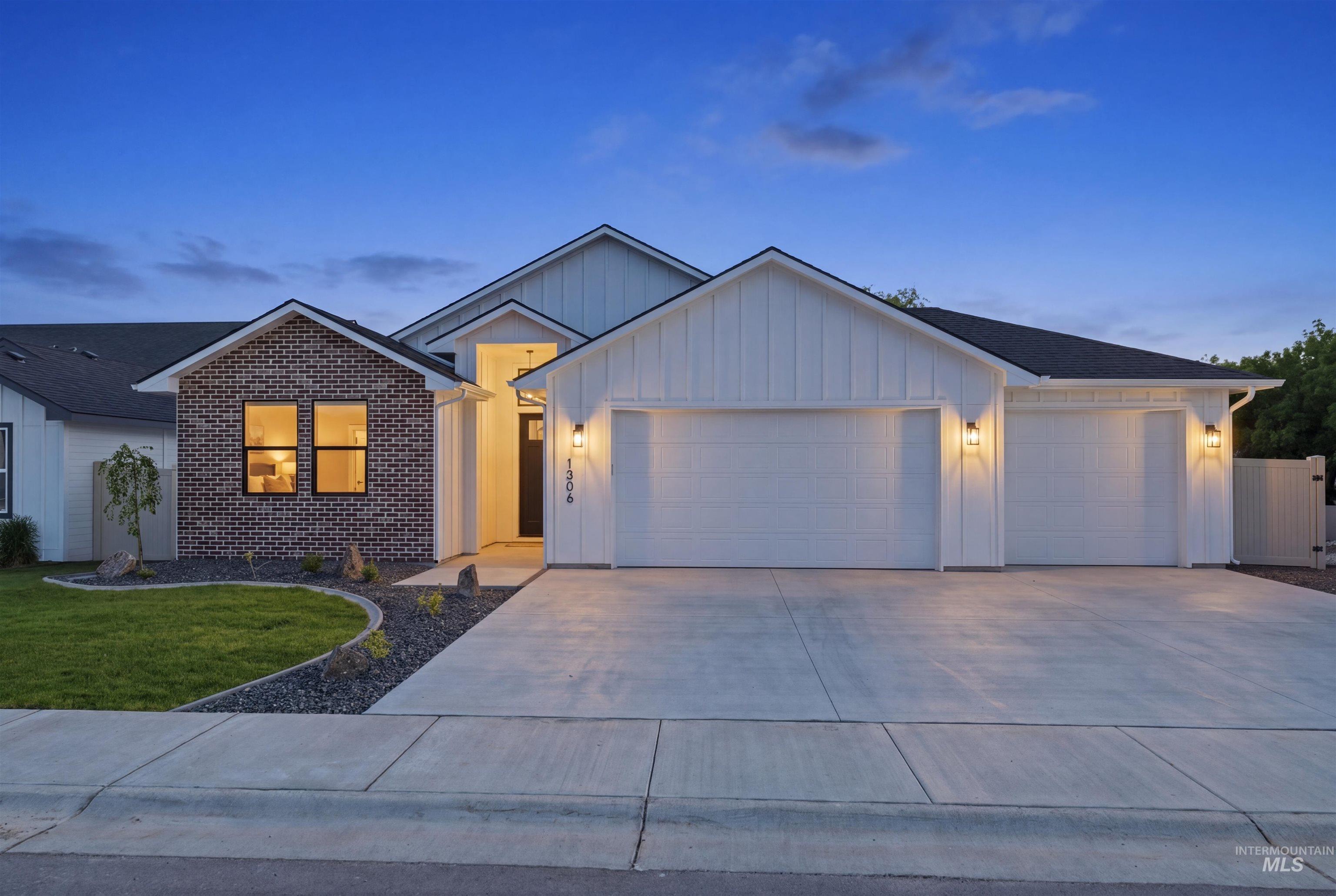 1306 Birch Street Parma, ID 83660 - Photo 1 of 31